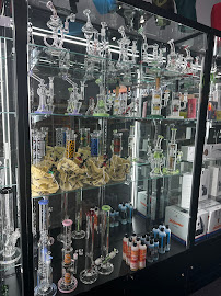 Mohegan smokeshop cigar & vape - Photo 5 - Car repair in Branford, CT, New Haven