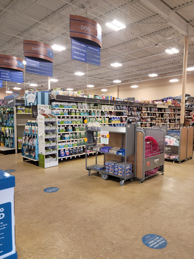 Pet Supply Store «PetSmart», reviews and photos, 1919 Wells Rd, Orange Park, FL 32073, USA