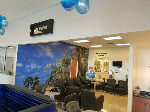 Car Dealer «Posner Park Chrysler Dodge Jeep RAM», reviews and photos, 42650 US-27, Davenport, FL 33837, USA