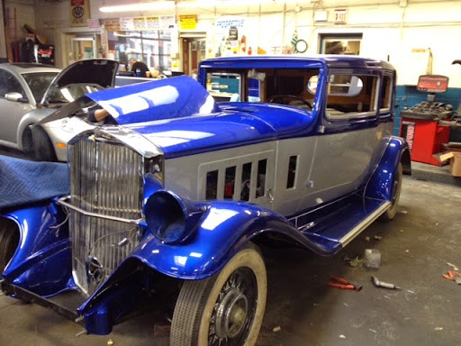 Auto Body Shop «Brothers Repair Shop Inc», reviews and photos, 21-15 38th Ave, Long Island City, NY 11101, USA