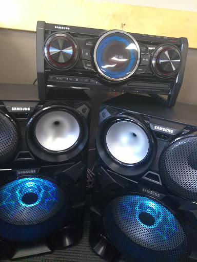 Furniture Rental Service «Rent-A-Center», reviews and photos, 5980 Memorial Dr, Stone Mountain, GA 30083, USA