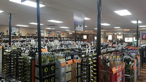 Wine Store «Gates Circle Wine and Liquor», reviews and photos, 1430 Delaware Ave, Buffalo, NY 14209, USA