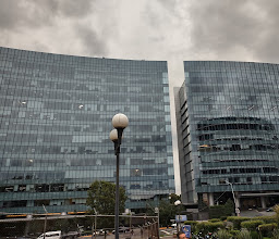 izzi Park Plaza photo