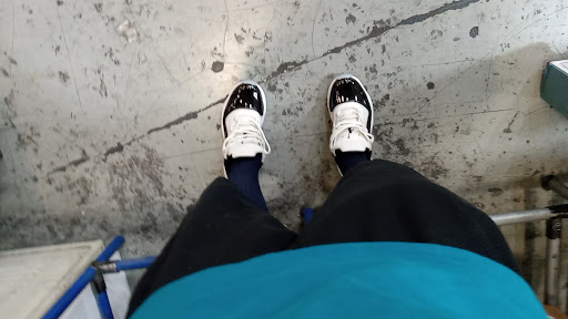 Shoe Store «Finish Line», reviews and photos, 4801 Outer Loop a256, Louisville, KY 40219, USA