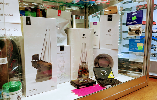 Tobacco Shop «Godzilla Smoke Shop», reviews and photos, 40900 Fremont Blvd, Fremont, CA 94538, USA