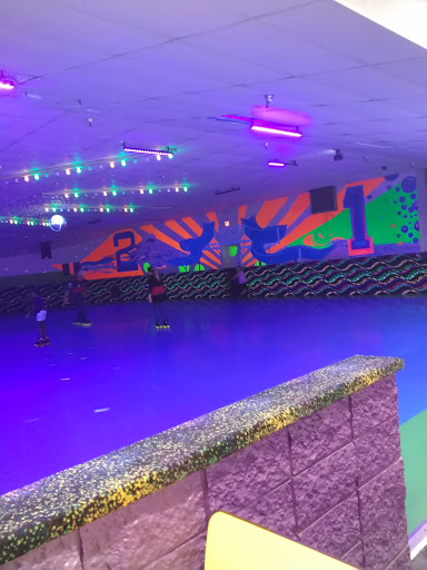 Roller Skating Rink «Skate Estate», reviews and photos, 3401 Vestal Rd, Vestal, NY 13850, USA