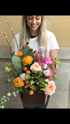 Florist «Florist Fire», reviews and photos, 716 S Village Cir, Tampa, FL 33606, USA