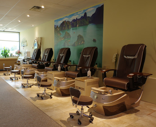 Nail Salon «Thao Beauty Salon LLC», reviews and photos, 4445 PA-309, Schnecksville, PA 18078, USA