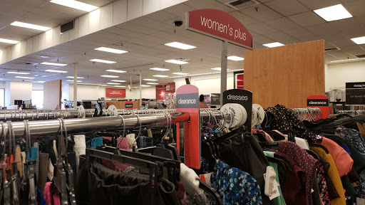Department Store «T.J. Maxx», reviews and photos, 13560 Whittier Blvd, Whittier, CA 90605, USA