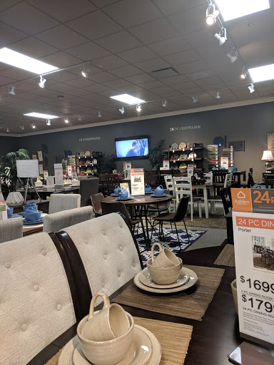 Furniture Store «Ashley HomeStore», reviews and photos, 1810 S Broadway, Los Angeles, CA 90015, USA