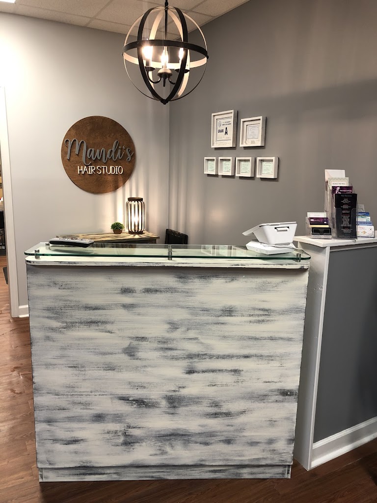 Mandi's Hair Studio & Boutique 28574