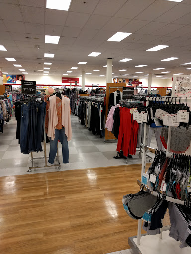 Department Store «T.J. Maxx», reviews and photos, 32 Columbus Center Dr, Columbus, IN 47203, USA