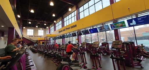 Gym «Planet Fitness», reviews and photos, 1163 E Ogden Ave, Naperville, IL 60563, USA