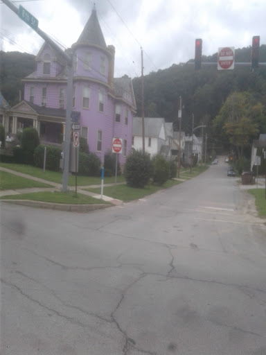 Thrift Store «Venango County Humane Society Thrift Store», reviews and photos, 744 Liberty St, Franklin, PA 16323, USA