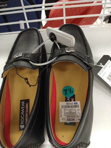 Clothing Store «Ross Dress for Less», reviews and photos, 8361 On the Mall, Buena Park, CA 90620, USA