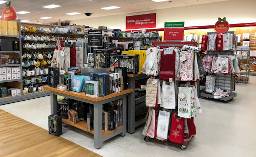 Department Store «T.J. Maxx», reviews and photos, 1945 W Palmetto St, Florence, SC 29501, USA