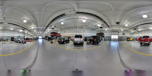 Car Dealer «Hall Nissan Chesapeake», reviews and photos, 3417 Western Branch Blvd, Chesapeake, VA 23321, USA