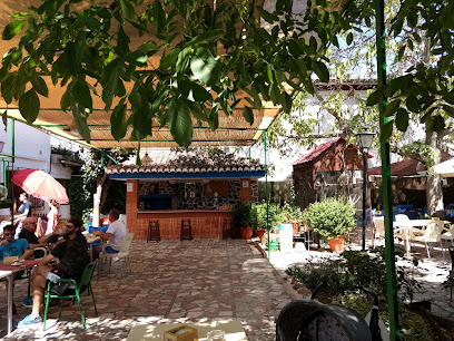 Restaurante La Pradera - Cam. del Nacimiento, 1, 18184 Beas de Granada, Granada, Spain