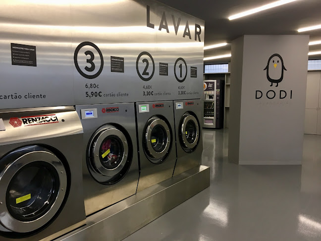 Av. de Fernão de Magalhães 1256, 4350-156 Porto