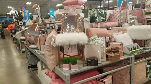Home Goods Store «At Home», reviews and photos, 10331 University Ave, Clive, IA 50325, USA