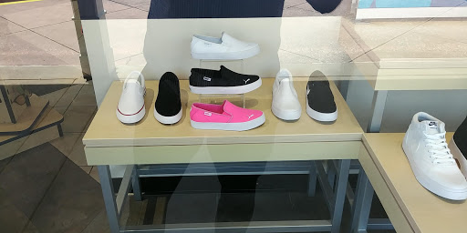 Shoe Store «Rack Room Shoes», reviews and photos, 5443 Factory Shops Blvd #220, Ellenton, FL 34222, USA