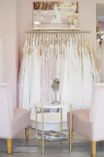 Bridal Shop «Here Comes The Dress», reviews and photos, 850 E 1050 N #101, Chesterton, IN 46304, USA