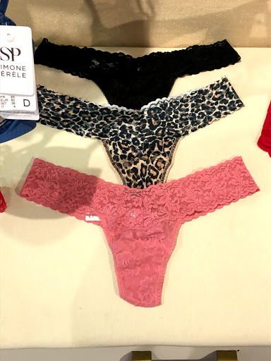Lingerie Store «Brooklyn Fox Lingerie», reviews and photos, 200 Bedford Ave, Brooklyn, NY 11211, USA