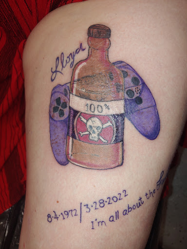 Tattoo Shop «Royal Oak Tattoo», reviews and photos, 820 S Washington Ave, Royal Oak, MI 48067, USA