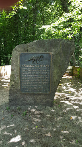 Historical Place «Hadrosaurus Foulki Leidy Site», reviews and photos, Maple Ave, Haddonfield, NJ 08033, USA