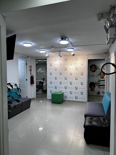 Comentarii opinii despre Clinica Dental Odontolian