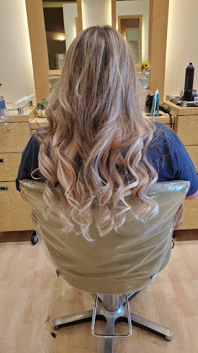 Hair Salon «Neo Dolce Salon», reviews and photos, 7895 N Blackstone Ave, Fresno, CA 93720, USA
