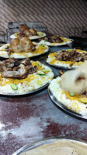 مطبخ ومندي قمة الصقور 