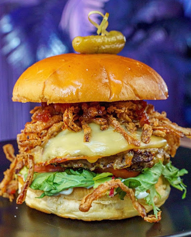 Doha Bar Lounge by null