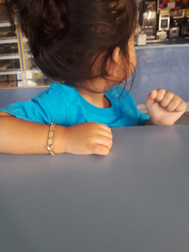 Donut Shop «Top Donut House», reviews and photos, 2725 W Orangethorpe Ave, Fullerton, CA 92833, USA