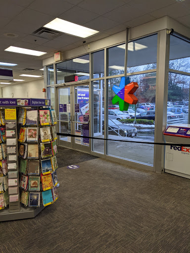 Print Shop «FedEx Office Print & Ship Center», reviews and photos, 375 Cochituate Rd, Framingham, MA 01701, USA
