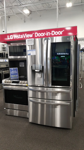 Electronics Store «Best Buy», reviews and photos, 2499 SW 27th Ave, Ocala, FL 34471, USA