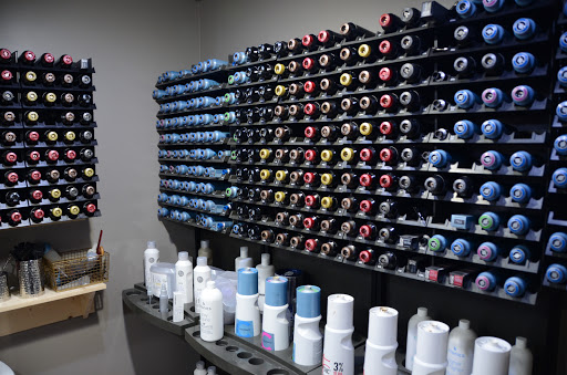 Beauty Salon «Snips Salon & Spa», reviews and photos, 5731 E Washington St, Indianapolis, IN 46219, USA