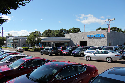 Honda Dealer «Huntington Honda», reviews and photos, 1055 E Jericho Turnpike, Huntington, NY 11743, USA