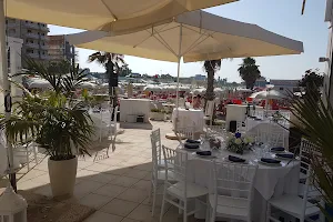 Moi Restaurant & Lounge Beach Bar image