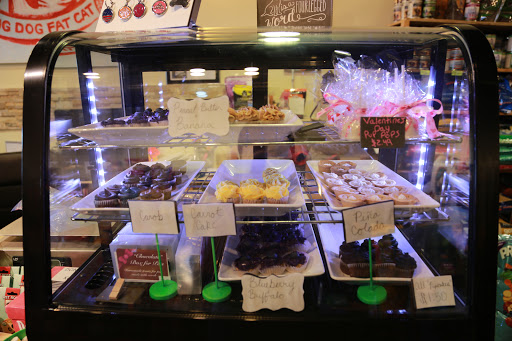 Pet Supply Store «Long Dog Fat Cat», reviews and photos, 16909 Burke St #126, Omaha, NE 68118, USA