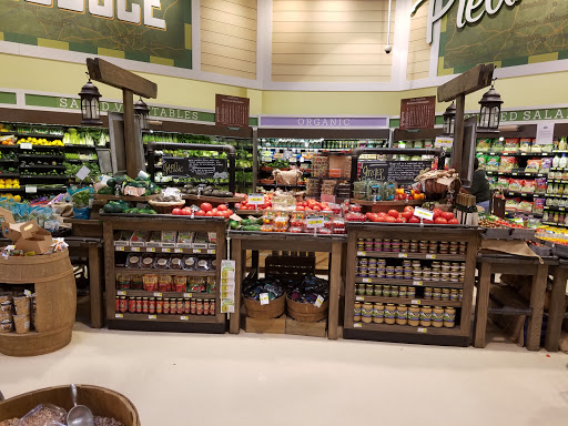 Grocery Store «Lowes Foods», reviews and photos, 1581 New Garden Rd, Greensboro, NC 27410, USA