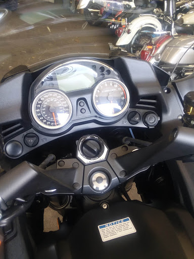 Yamaha Motorcycle Dealer «Hamilton Yamaha Seadoo Kawasaki», reviews and photos, 2635 S Broad St, Hamilton Township, NJ 08610, USA