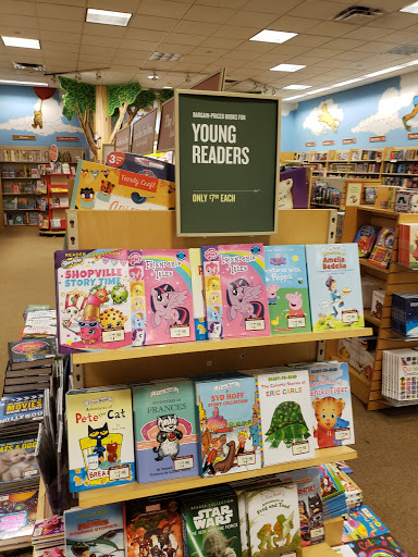 Book Store «Barnes & Noble», reviews and photos, 4735 Commons Way, Calabasas, CA 91302, USA