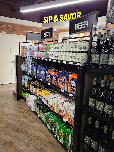 Liquor Store «Montgomery County», reviews and photos, 11301 Seven Locks Rd, Potomac, MD 20854, USA