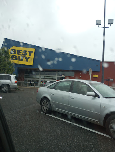 Electronics Store «Best Buy», reviews and photos, 3055 SW Cedar Hills Blvd, Beaverton, OR 97005, USA