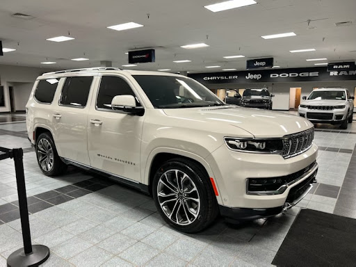 Car Dealer «Layton Hills Chrysler Dodge Jeep Ram», reviews and photos, 1234 Main St, Layton, UT 84041, USA