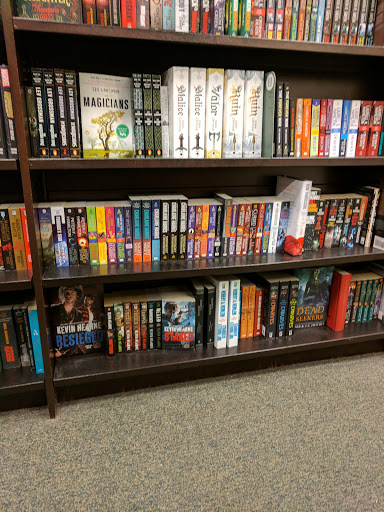 Barnes & Noble image
