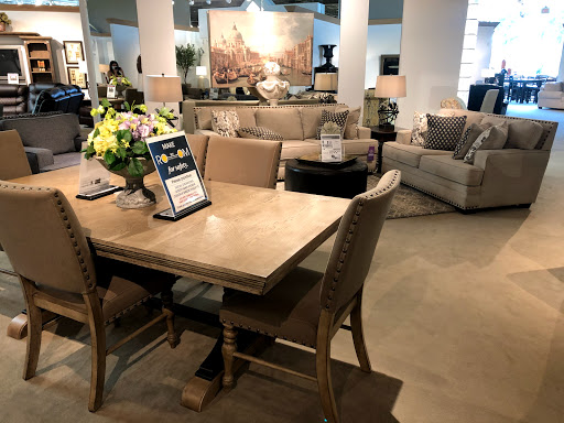 Furniture Store «Rooms To Go Furniture Store - Durham», reviews and photos, 4144 Durham-Chapel Hill Blvd a, Durham, NC 27707, USA