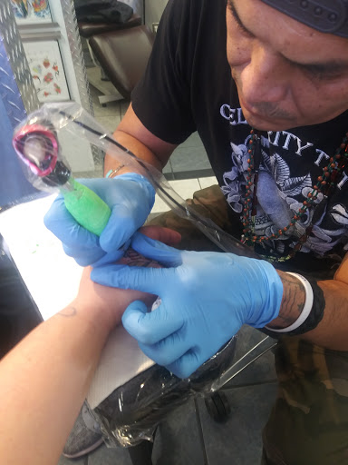 Tattoo Shop «Celebrity Tattoo», reviews and photos, 11730 W Colfax Ave, Lakewood, CO 80215, USA