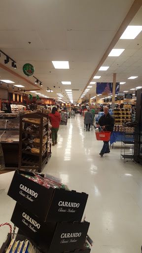 Grocery Store «ShopRite of Fishkill», reviews and photos, 738 U.S. 9 #2, Fishkill, NY 12524, USA